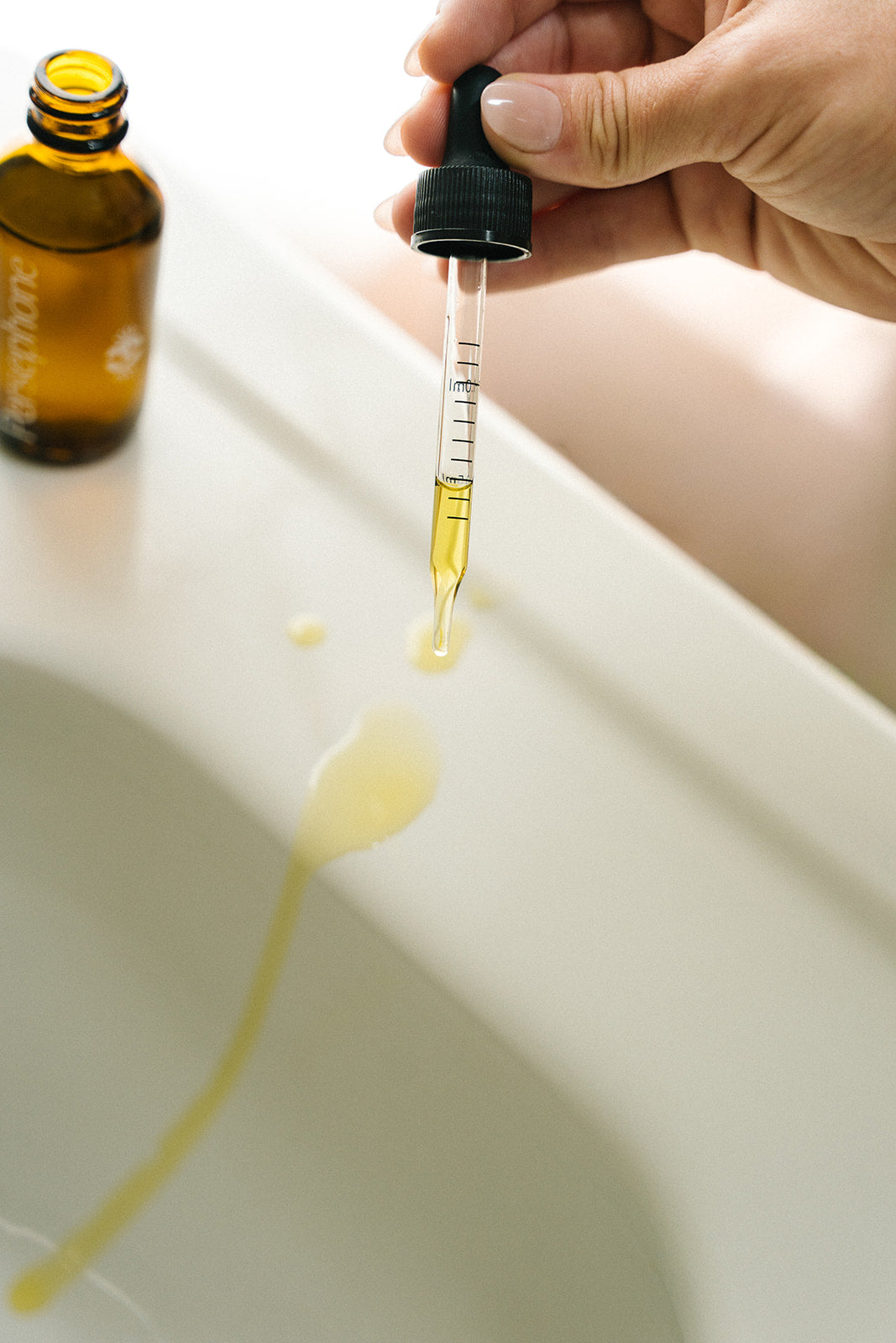 Nourishing Oil — Whole-Plant Face & Body Oil for Sensitive Skin